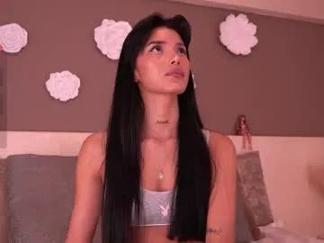 Freechat evamoretti on Chaturbate