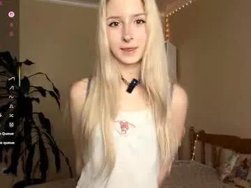 evaqt — Hi! im Eva and im #new here! GOALgently squeeze boobsLove pattern 222tk #18 #skinny #shy #lovense [60 tokens remaining]