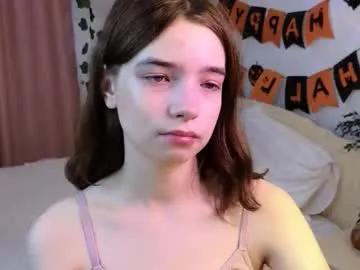 Freechat evi_brook on Chaturbate
