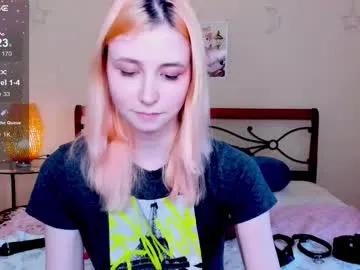 Freechat fleximona on Chaturbate