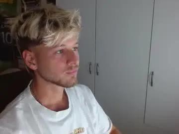 freddy_star — SAVING UP FOR BDAY PARTY 1/2 GOALS [1000 tokens remaining]