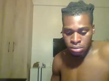 Freechat fuck_buoy on Chaturbate