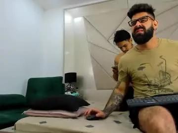 Freechat gio_lorenz on Chaturbate