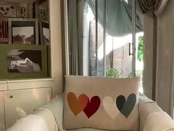 Freechat gl1tter_barbie on Chaturbate