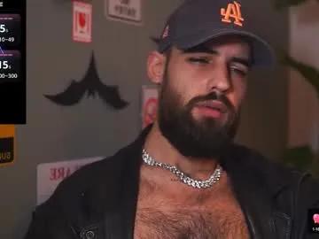 Freechat hairyrobxxx on Chaturbate