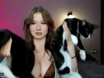 Freechat hey_tyankaaaa on Chaturbate
