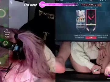 Freechat honeylemonlena on Chaturbate