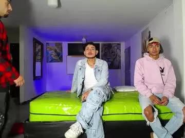 Freechat icevermilk on Chaturbate