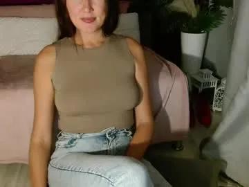 Freechat imcarrieberry on Chaturbate