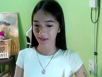 Freechat innocent_reign69 on Chaturbate