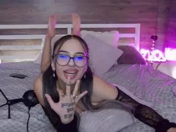 Freechat isabella_luxx on Chaturbate
