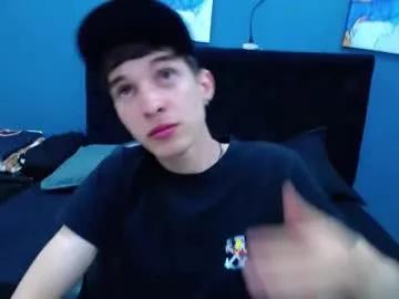 Freechat jheampiero on Chaturbate