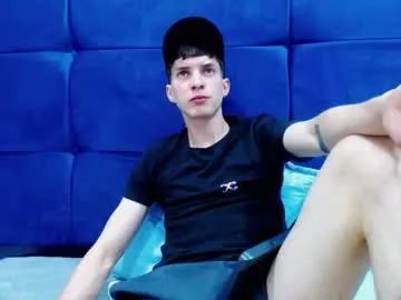 Freechat jheampiero on Chaturbate