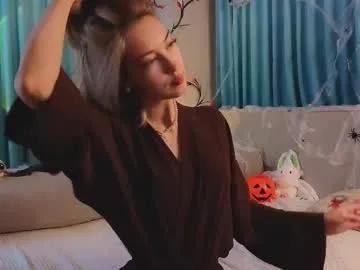 Freechat jolyndeb on Chaturbate