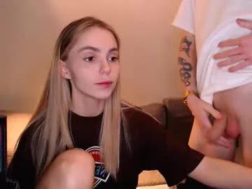 Freechat julsweet on Chaturbate