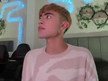 Freechat justinbe_ on Chaturbate