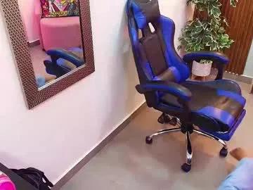 Freechat kenya_buhle on Chaturbate