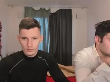 Freechat kevin_hornyyy on Chaturbate