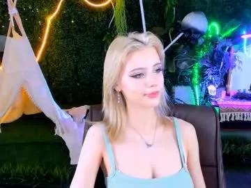 leonastone — GOAL:   [479 tokens remaining] :) #nonude #smoke #blonde #young  #heels