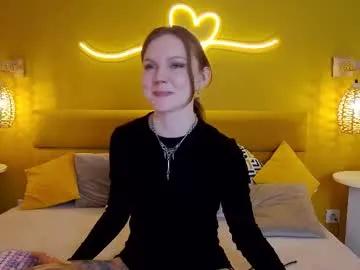 Freechat lessysweety on Chaturbate