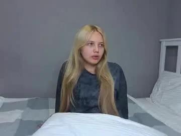 Freechat lil_tasty33 on Chaturbate