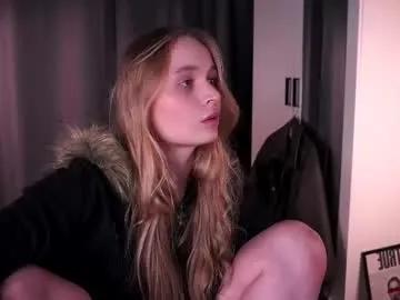 Freechat lisa_schiele on Chaturbate