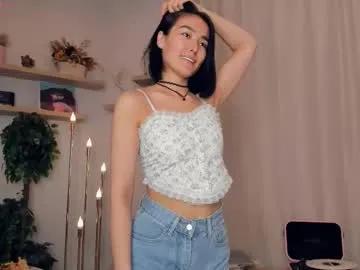 Freechat lora_lifelover on Chaturbate