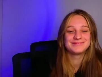 Freechat lucieamour_ on Chaturbate