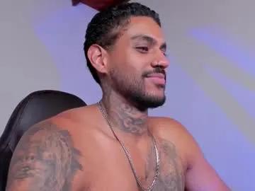 Freechat luigi1_ on Chaturbate