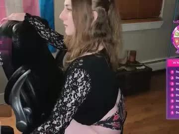 Freechat luluv on Chaturbate