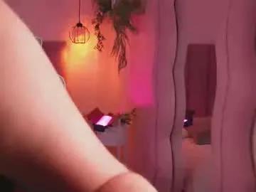 Freechat luna__star1 on Chaturbate
