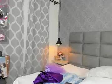 Freechat luna_bella3 on Chaturbate