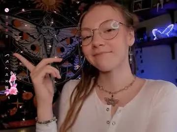 Freechat lyra_thenymph on Chaturbate