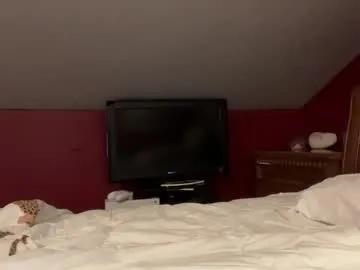 Away madibaby999 on Chaturbate