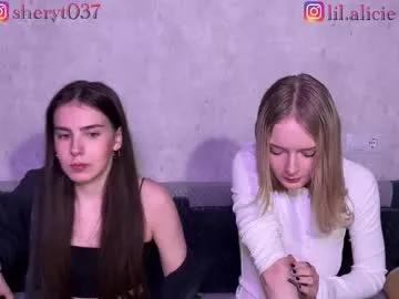 maliinka — Girls naked  [333 tokens left]