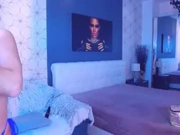 Freechat marimais on Chaturbate