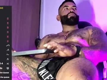 max__prada — Max__prada's room #bigcock #lovense #latino #muscle #cum
