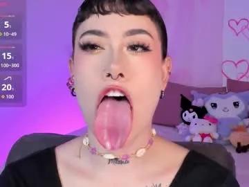 Freechat melody_suarez on Chaturbate