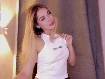 Freechat mia_white11 on Chaturbate
