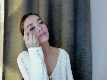 Freechat mia_white11 on Chaturbate