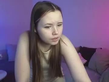 Freechat milkyshowproject on Chaturbate