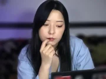 Group mirafloat on Chaturbate