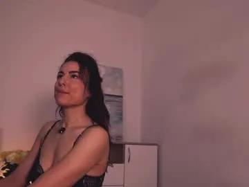 Freechat misslullu on Chaturbate