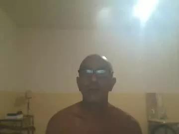 Freechat moment71200 on Chaturbate