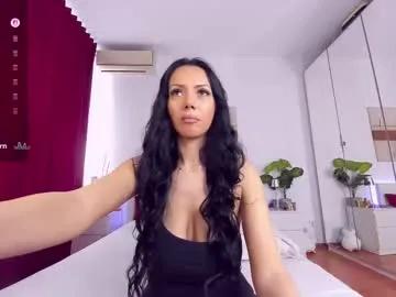 Chaturbate nadeen_ is Freechat nadeen_ — PM = 10 tks! PRIVATE is open! OF: @nad33nx / insta: nadeen_1169 #lovense #heels #spit #dildo #brunette