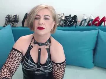 Freechat nadiafemdom on Chaturbate