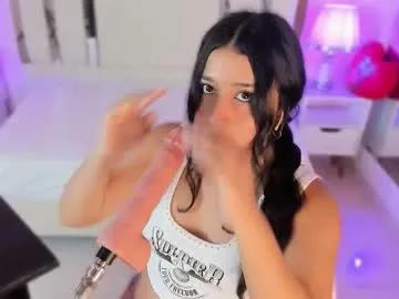 Freechat nahomyroberts on Chaturbate