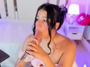 Freechat nahomyroberts on Chaturbate