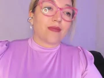 Freechat naty__mature_ on Chaturbate