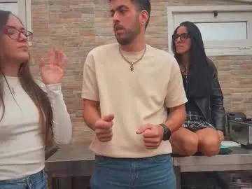 Freechat naughtyluxe on Chaturbate